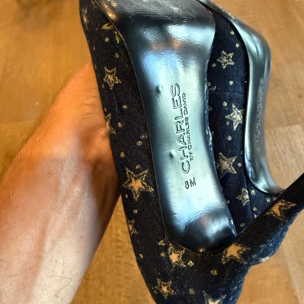 Charles x Charles David Indigo Denim Women's Pumps - Picture 7 of 7